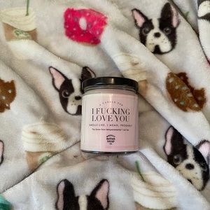 “I Love You” Pomegranate Champagne Scented Candle